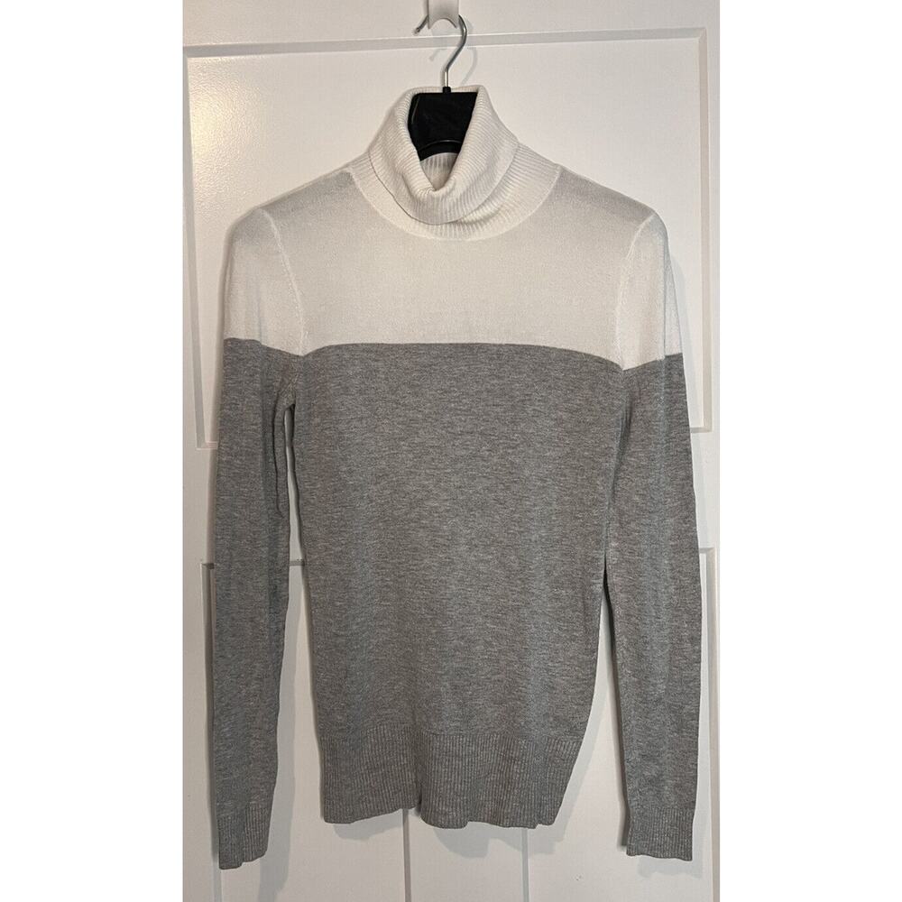 Ann Taylor Sweater Size Small White and Gray Turtleneck Long Sleeve Fitted